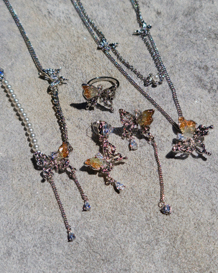 Amber Wings Pearl Necklace - Nikaneko