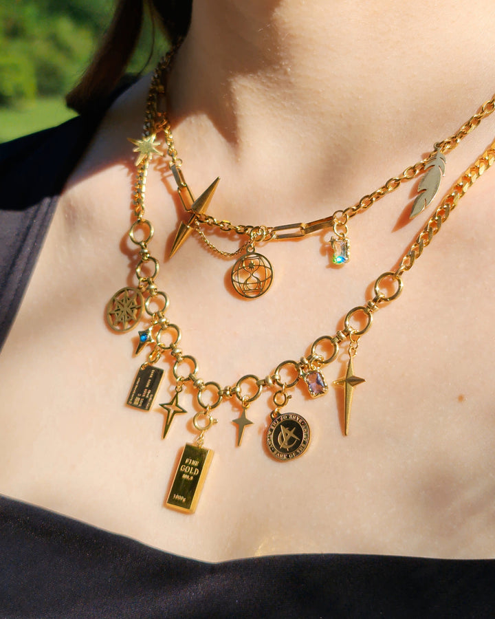 Ateez Hourglass Gold Necklace - Nikaneko