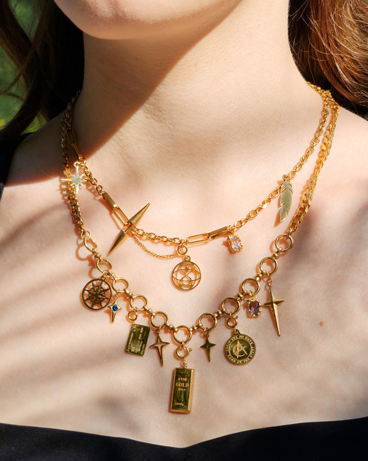 Ateez Hourglass Gold Necklace - Nikaneko