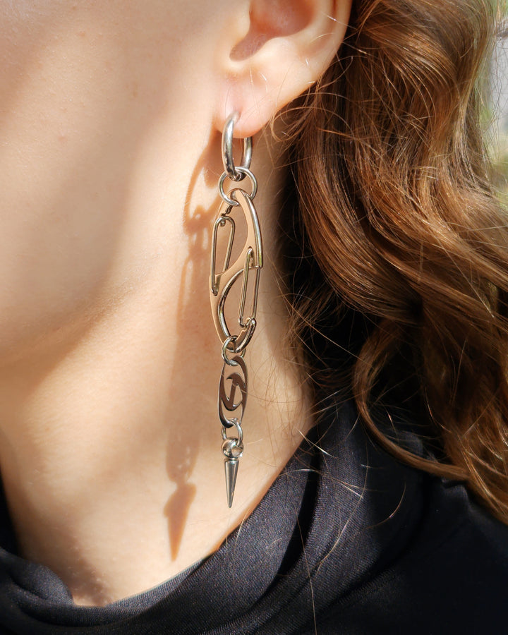 Ateez S - Biner Spike Earrings - Nikaneko