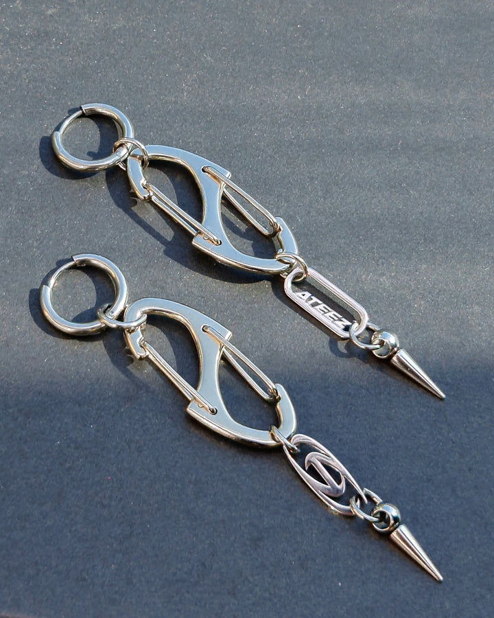 Ateez S - Biner Spike Earrings - Nikaneko