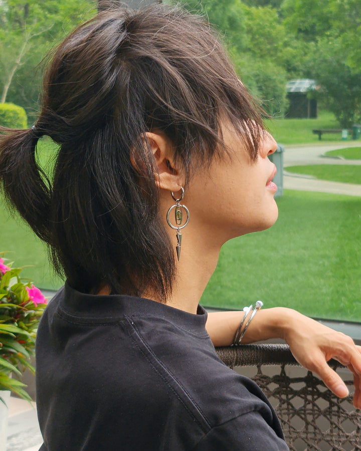 Ateez Spike and Chain Mismatched Earrings - Nikaneko