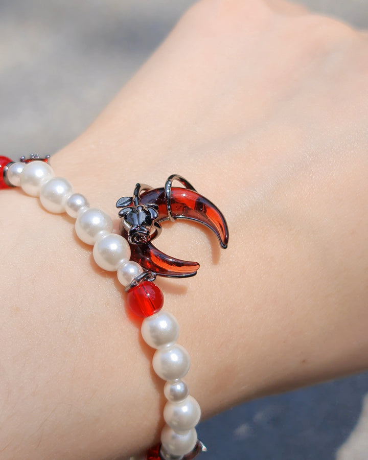 Blood Moon Bracelet - Nikaneko