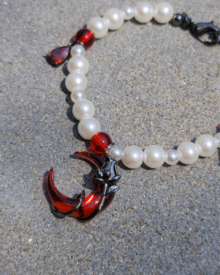 Blood Moon Bracelet - Nikaneko