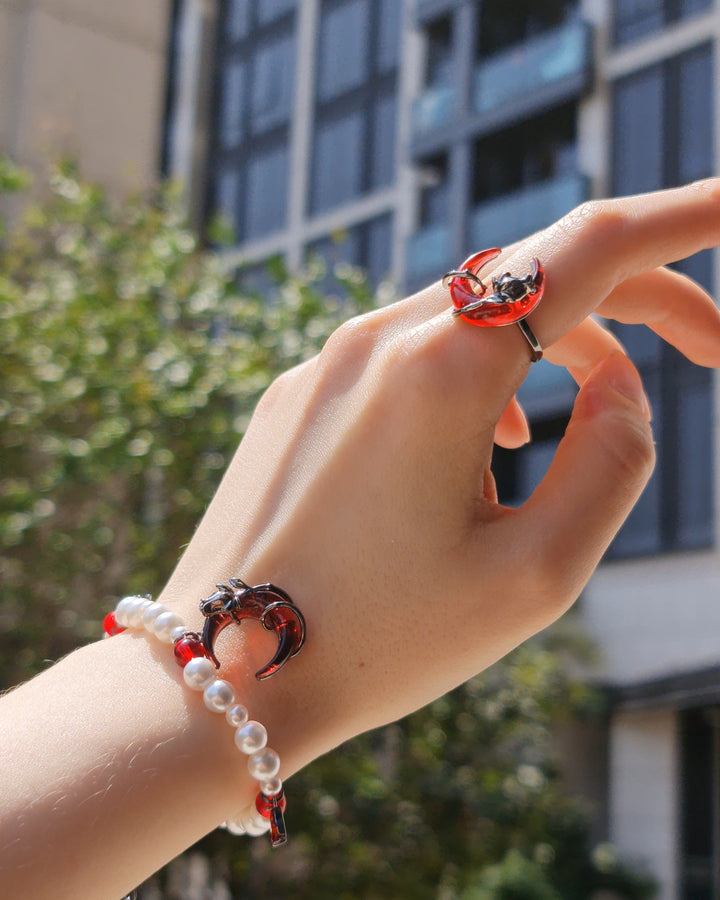 Blood Moon Ring - Nikaneko