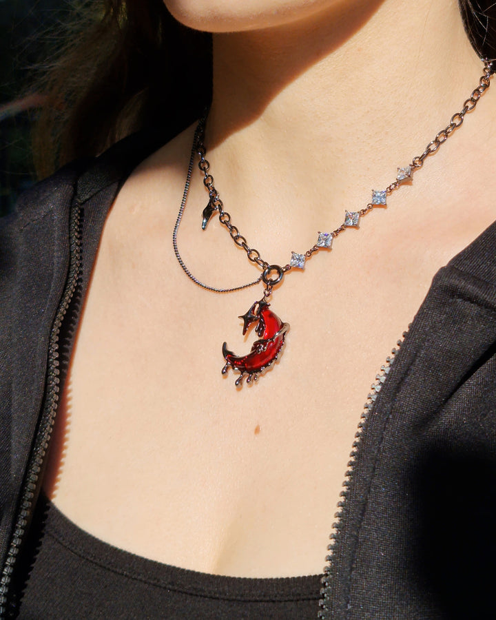 Blood Moon Drip Necklace - Nikaneko