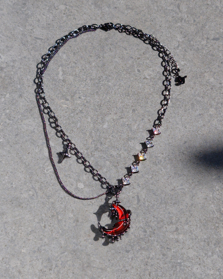 Blood Moon Drip Necklace - Nikaneko