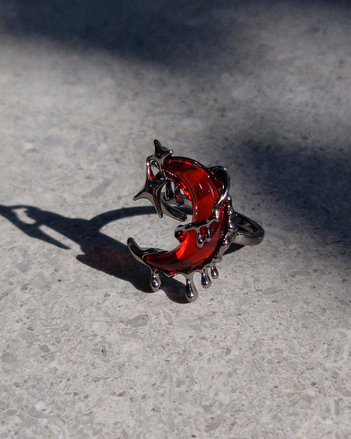 Blood Moon Drip Ring - Nikaneko