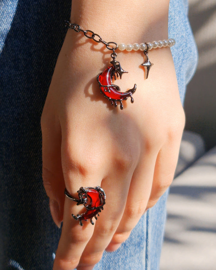Blood Moon Drip Bracelet - Nikaneko