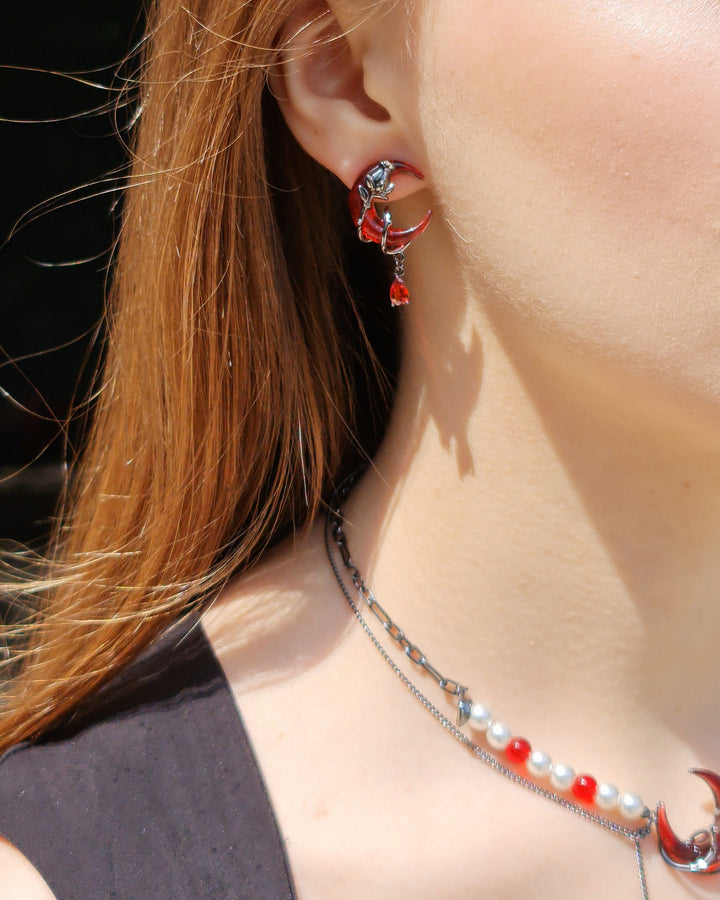 Blood Moon Earrings - Nikaneko