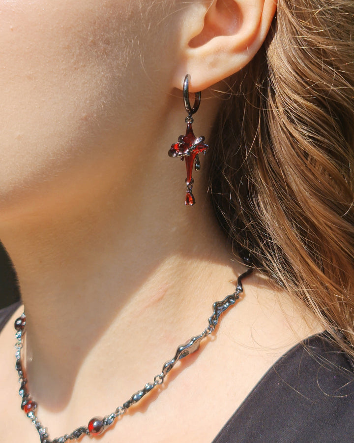 Blood Star Mismatched Earrings - Nikaneko