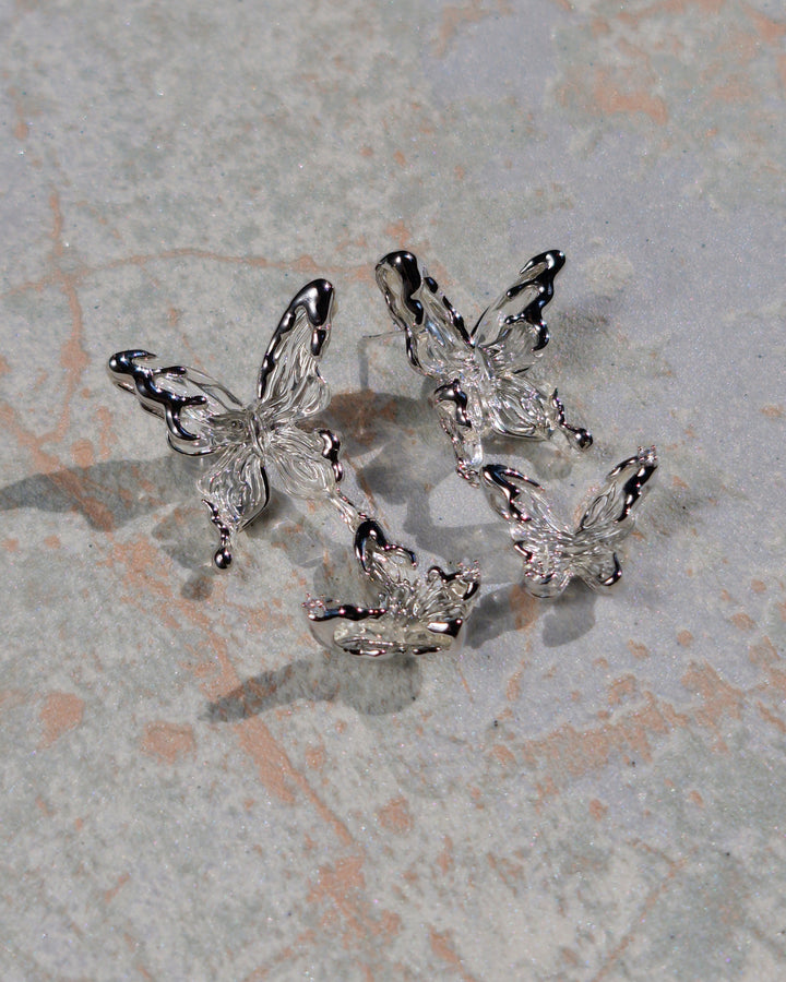 Crystal Butterfly Earrings - Nikaneko
