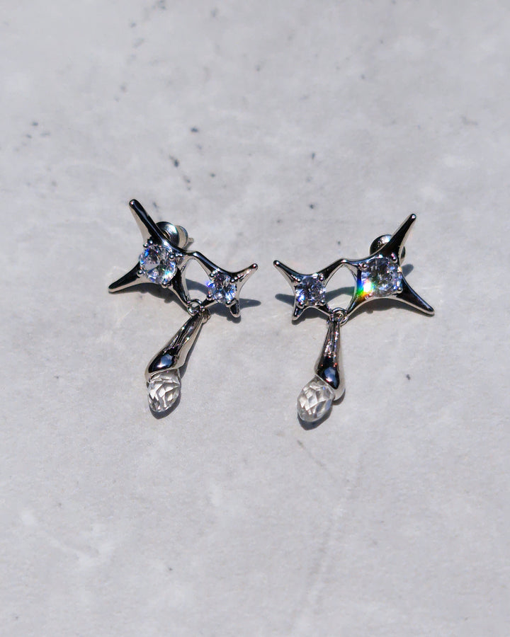 Crystal Drop Earrings - Nikaneko