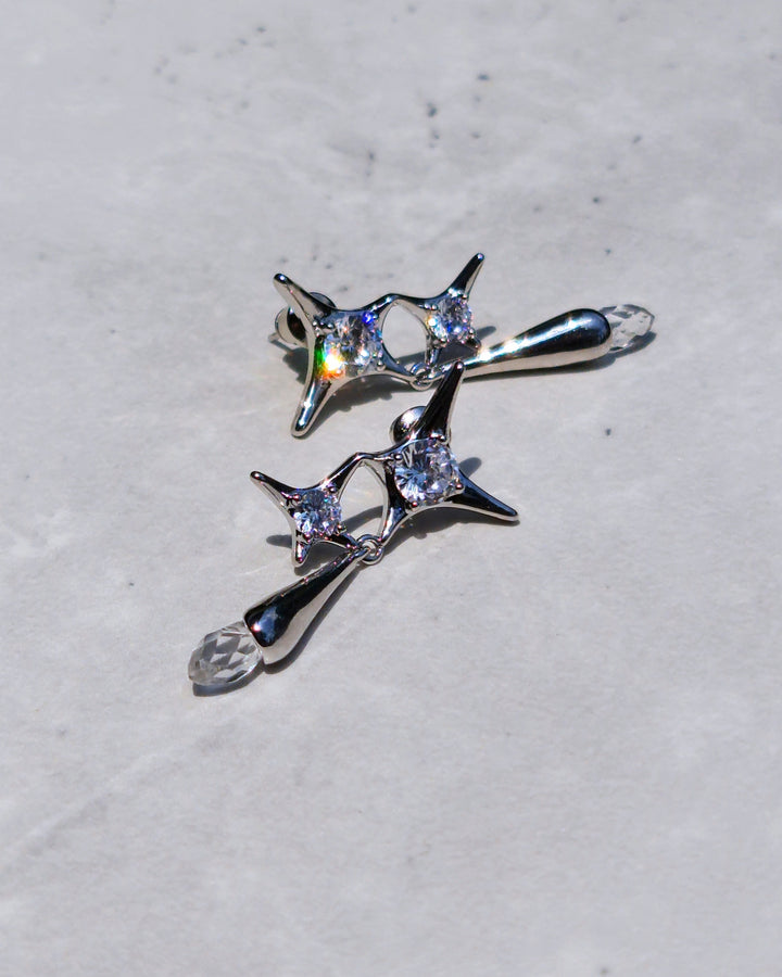 Crystal Drop Earrings - Nikaneko