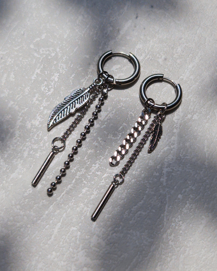 Feather and Chain Mismatched Earrings - Nikaneko
