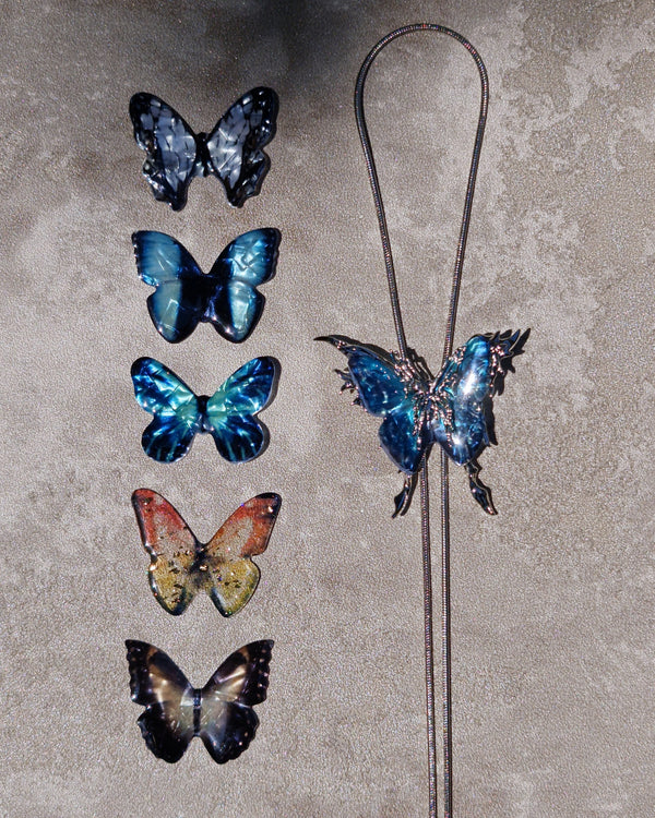 Flutter Cage Necklace - Nikaneko