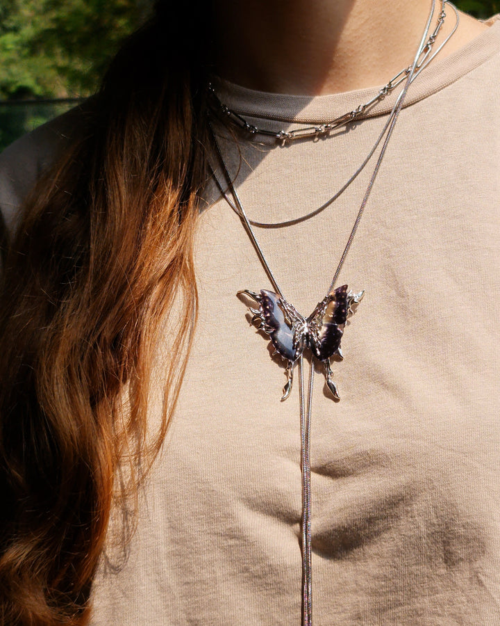 Flutter Cage Necklace - Nikaneko
