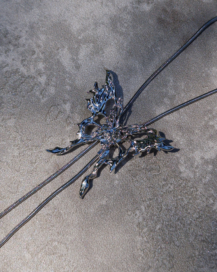 Flutter Cage Necklace - Nikaneko