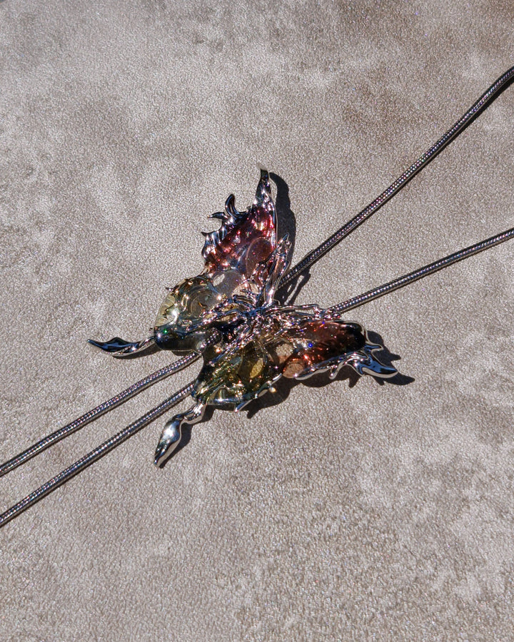 Flutter Cage Necklace - Nikaneko