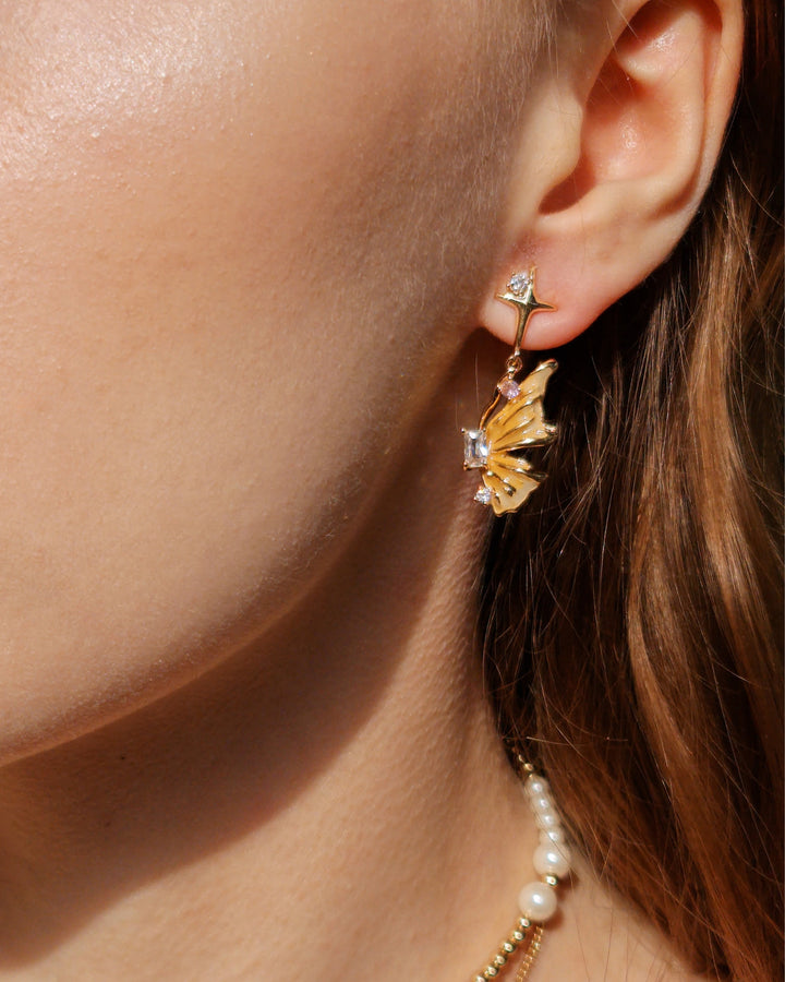 Honey Butterfly Mismatched Earrings - Nikaneko