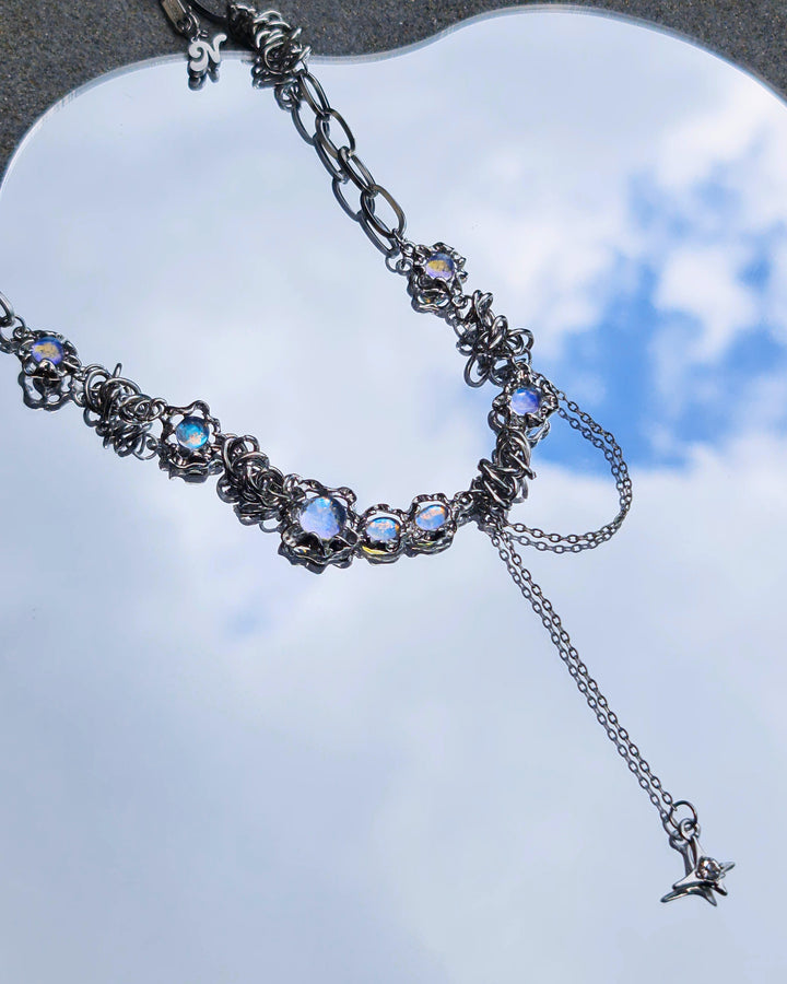 Illusion Knots Necklace - Nikaneko