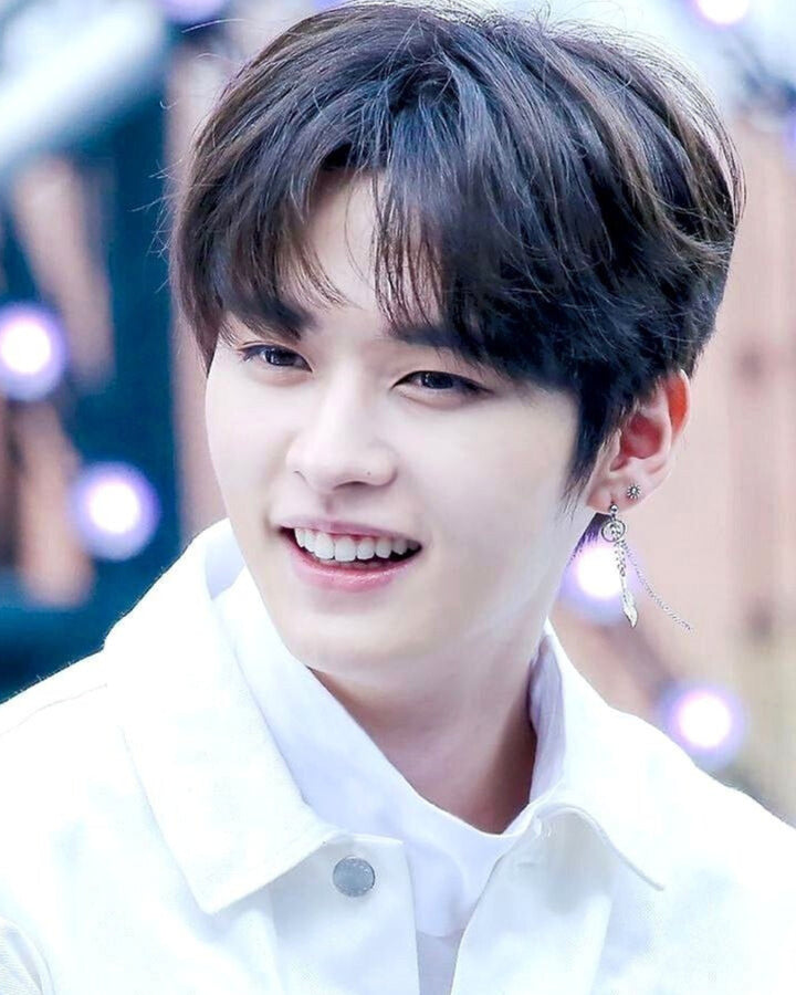 Feather and Chain Earring - Nikaneko