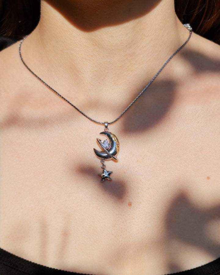 Moon Orbit Necklace - Nikaneko