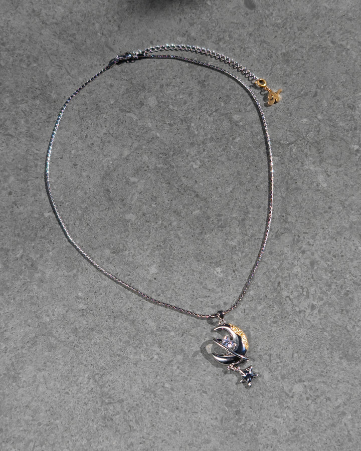 Moon Orbit Necklace - Nikaneko