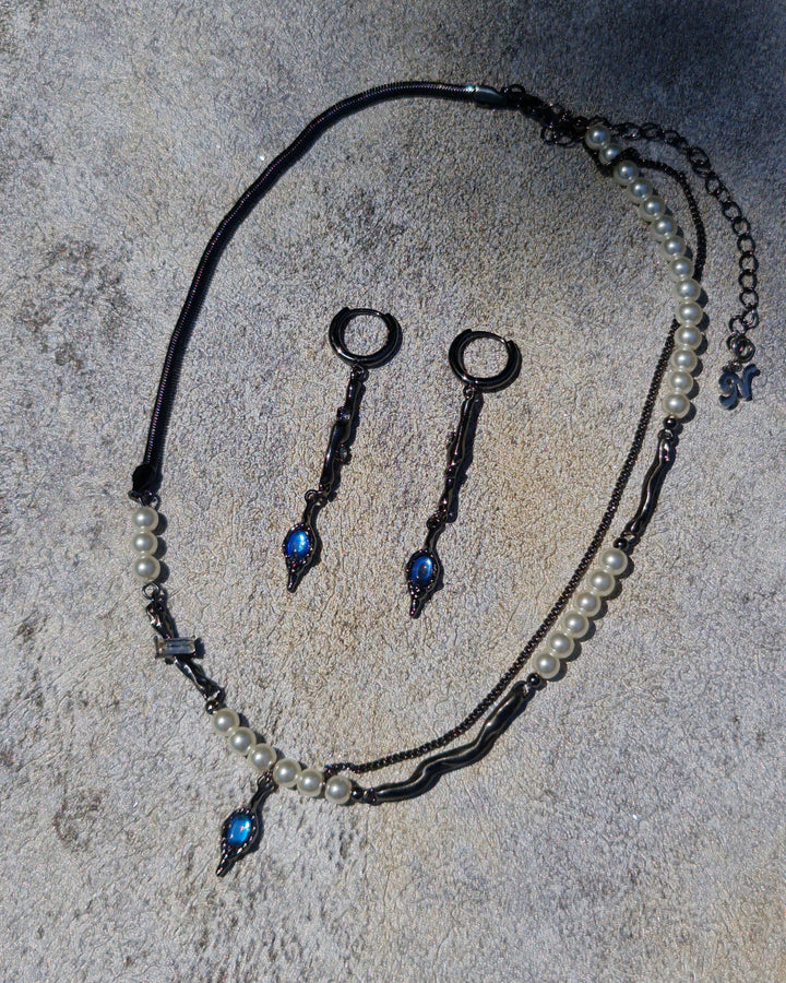 Mystic Gaze Earrings - Nikaneko