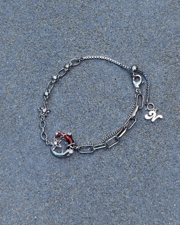 Scarlet Moon Bracelet - Nikaneko