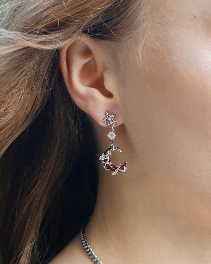 Scarlet Moon Mismatched Earrings - Nikaneko