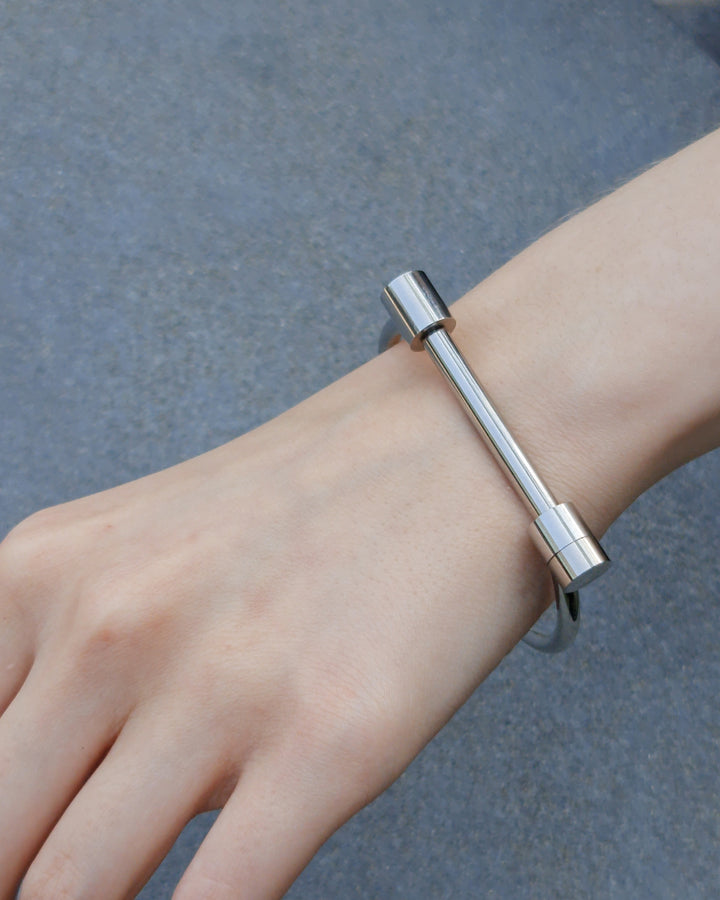 Screw Cuff Bracelet - Nikaneko