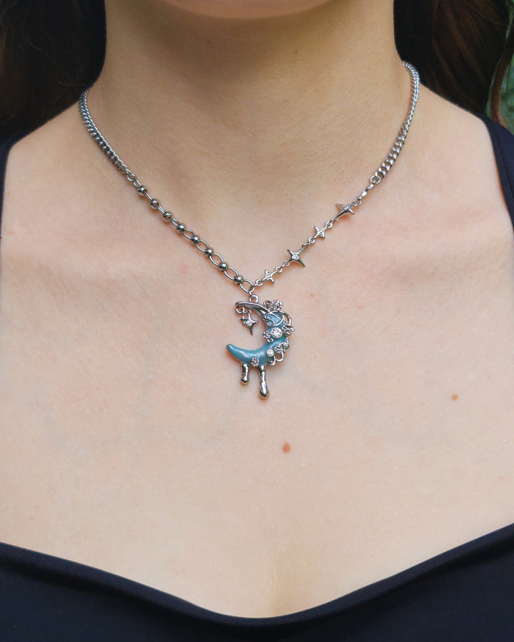 Serenity Moon Necklace - Nikaneko