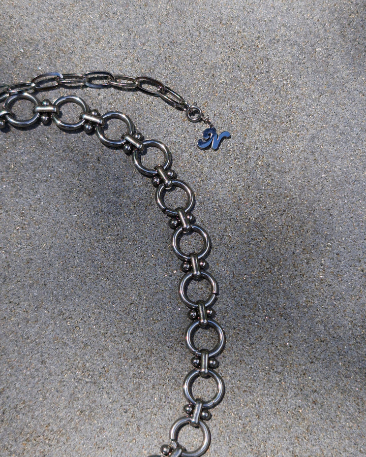 Shadow Spike Choker Necklace - Nikaneko