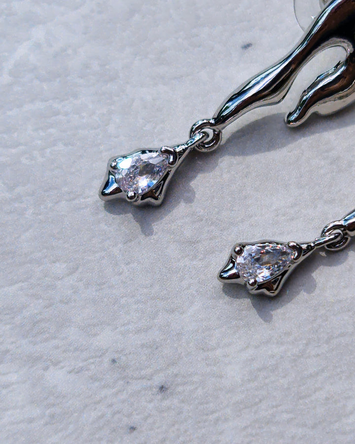 Silver Flame Mismatched Earrings - Nikaneko