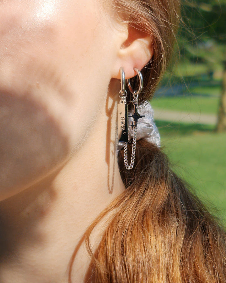 Stray Kids Stay Pixel Saturn Earrings - Nikaneko