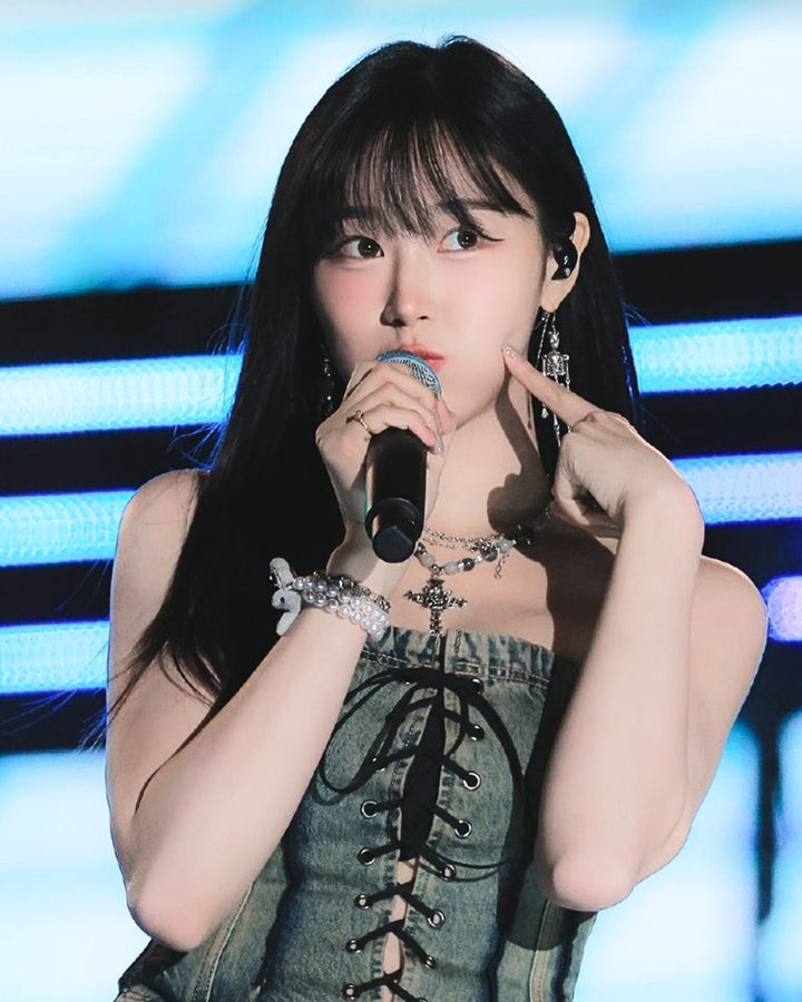 Sacred Rose Cross Necklace - Nikaneko