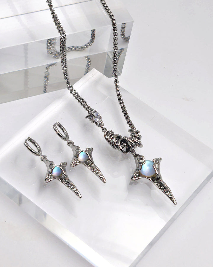Moonstone Star Necklace - Nikaneko