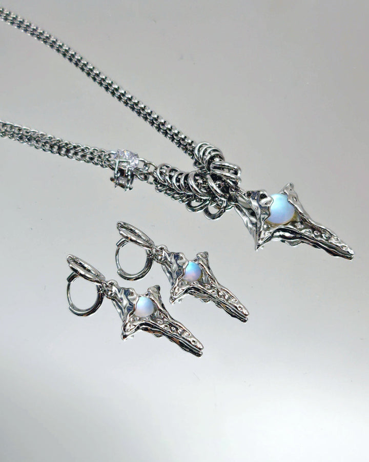 Moonstone Star Necklace - Nikaneko