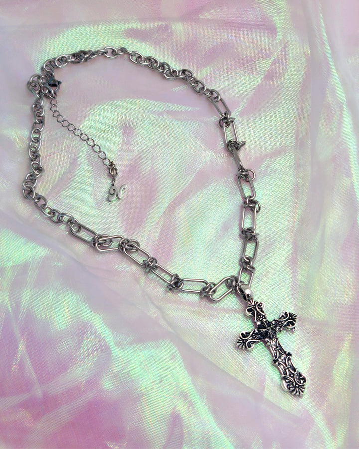 Ornamental Cross Necklace - Nikaneko